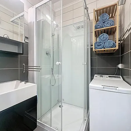 La Maison Bleue, Evasion Tranquille